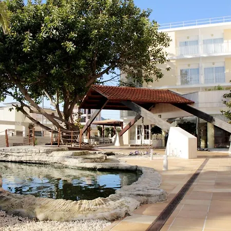 Hotel Capricho 4*