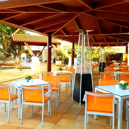 Hotel Capricho 4*