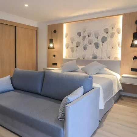 Hotel Capricho 4*